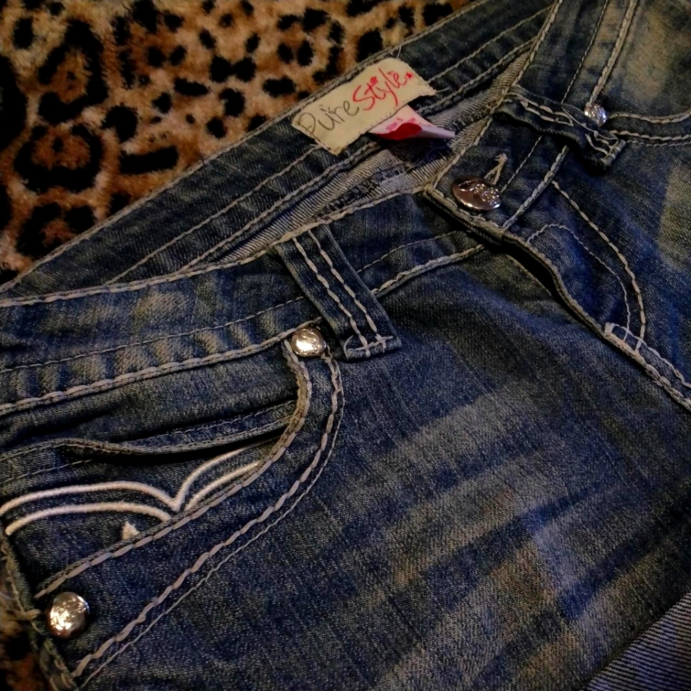 Low rise shorts